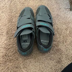 GIRO spin shoes. Used ONCE